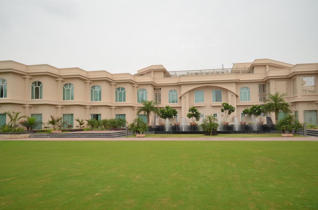 The Umrao Hotel New Delhi Eksteriør billede